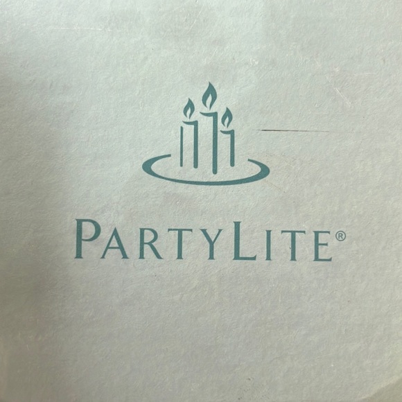 PartyLite Orange‎ Votives and Avon Crystal Glass Candle Holder Set - Picture 2 of 13